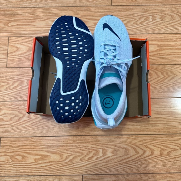Nike Athletic Shoes in Light Blue and Teal main image 4